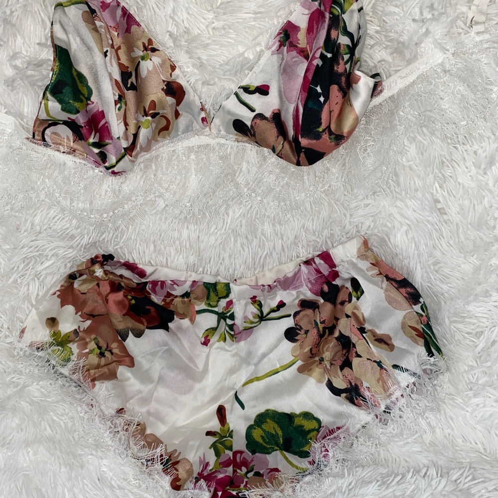 💎TWO PIECE SET💎